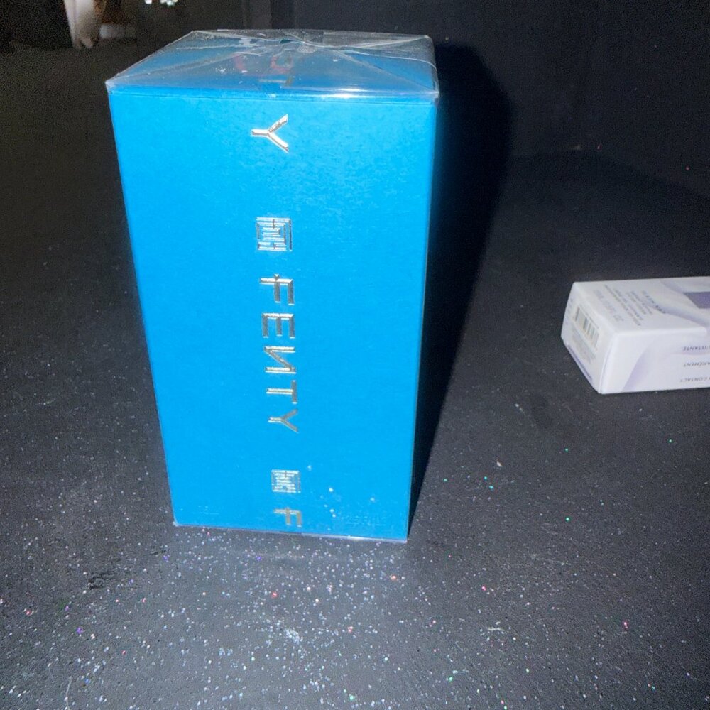 NEW Sealed Fenty Perfume Rihanna Eau De Parfum